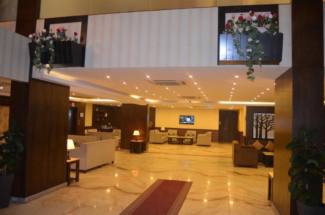 تولاي بارك Aparthotel Al Khobar Exteriör bild